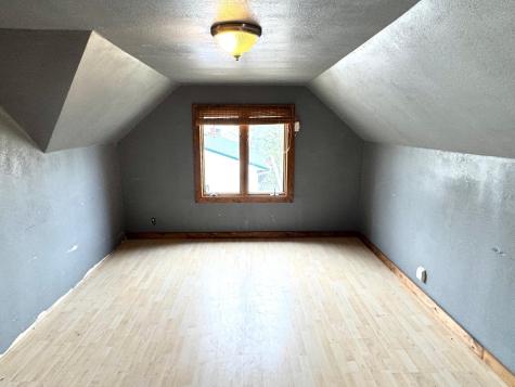 811 3rd Street NE Roseau MN 56751