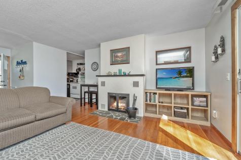7884 Lakeview Drive Brainerd MN 56401