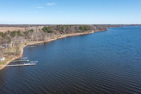 7884 Lakeview Drive Brainerd MN 56401