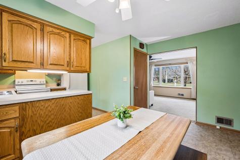 11447 55th Street NE Albertville MN 55301