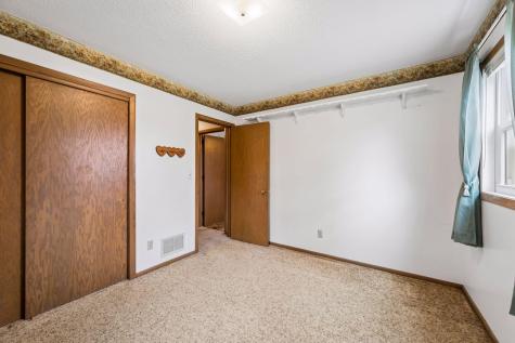 11447 55th Street NE Albertville MN 55301