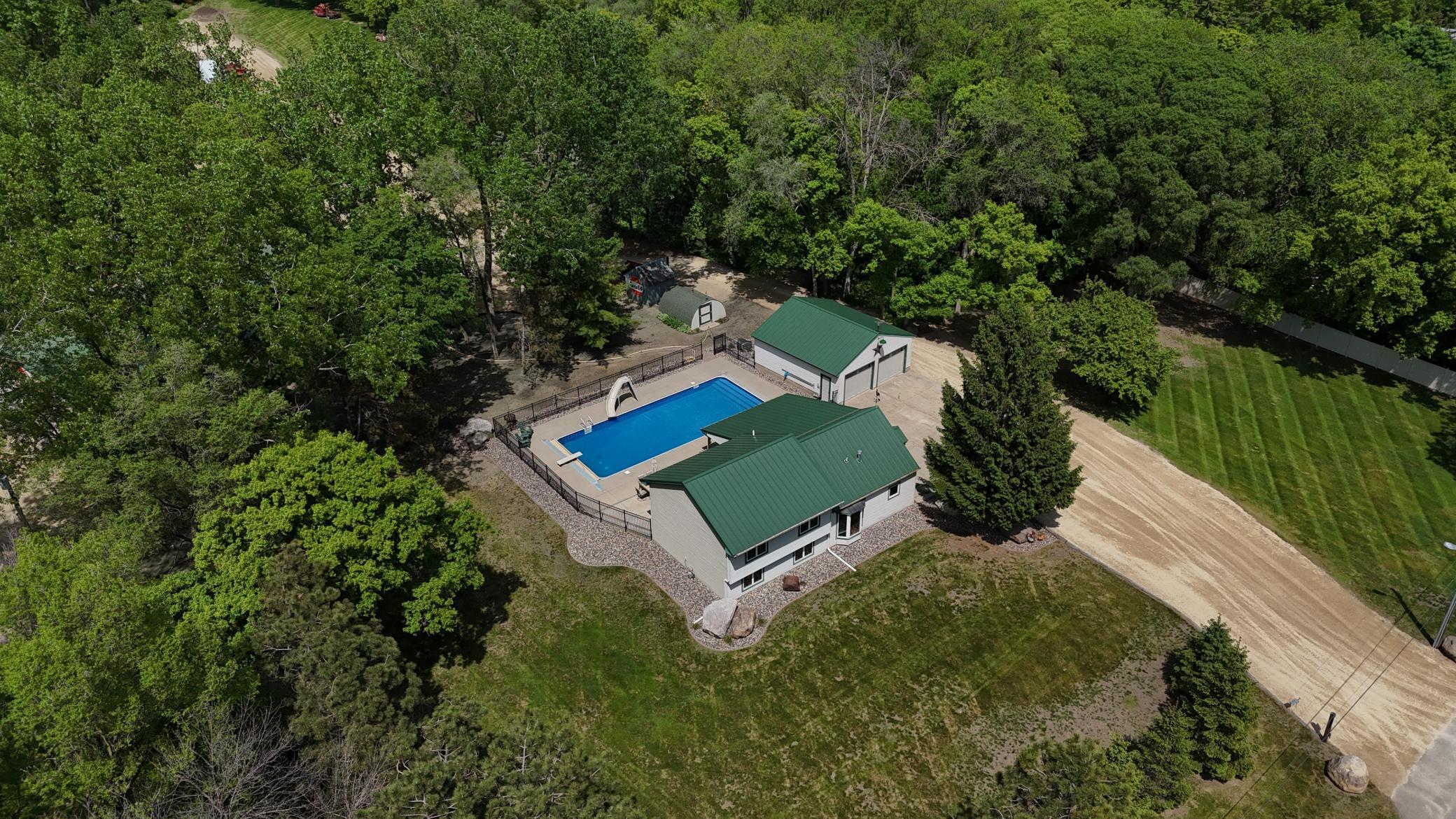 2511 Carver Avenue E Maplewood MN 55119