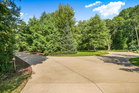 90 27th Street N Sartell MN 56377