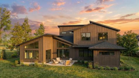 719 Ensconced Way Chaska MN 55318