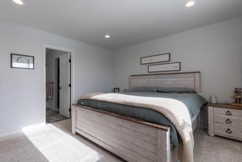 10174 Burgundy Drive Horace ND 58047