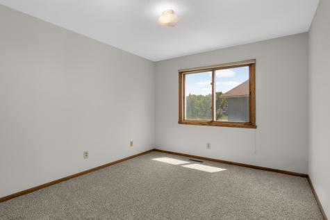 3956 Goodwin Avenue N Oakdale MN 55128