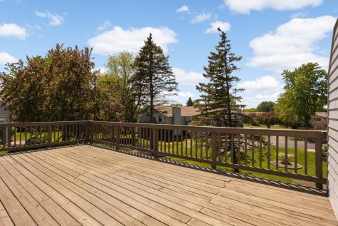 3956 Goodwin Avenue N Oakdale MN 55128