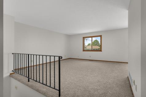 3956 Goodwin Avenue N Oakdale MN 55128