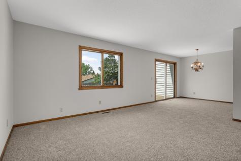 3956 Goodwin Avenue N Oakdale MN 55128