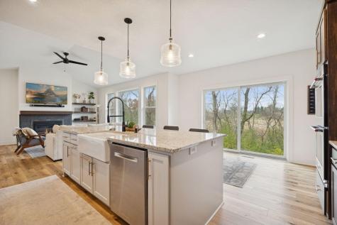 4160 Boulder Circle Webster MN 55088