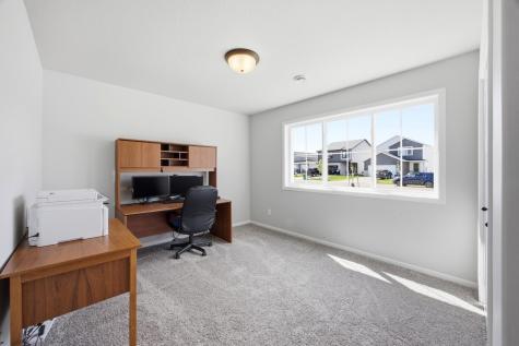 7903 Buckthorn Avenue Horace ND 58047