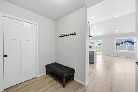 7903 Buckthorn Avenue Horace ND 58047