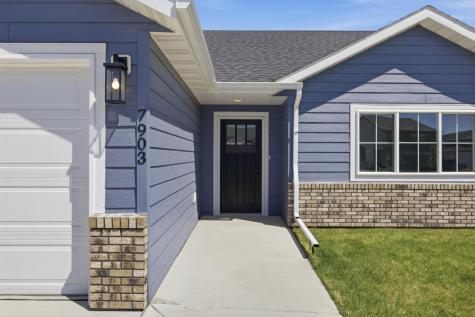 7903 Buckthorn Avenue Horace ND 58047