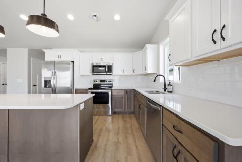 7903 Buckthorn Avenue Horace ND 58047