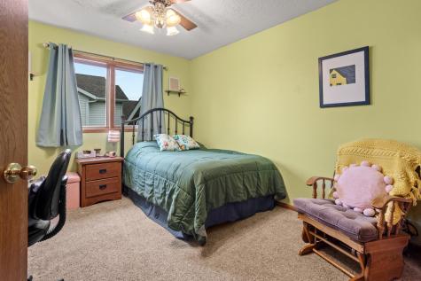 2707 Parkview Drive S Fargo ND 58103