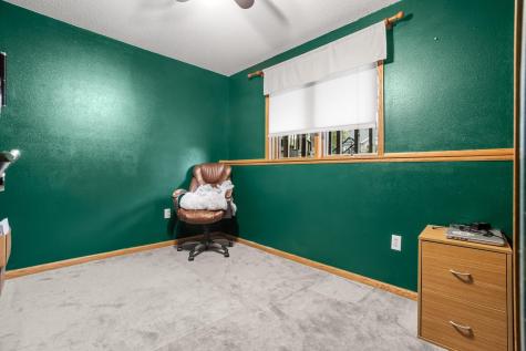 2707 Parkview Drive S Fargo ND 58103