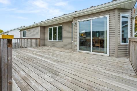 2707 Parkview Drive S Fargo ND 58103