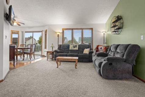 2707 Parkview Drive S Fargo ND 58103