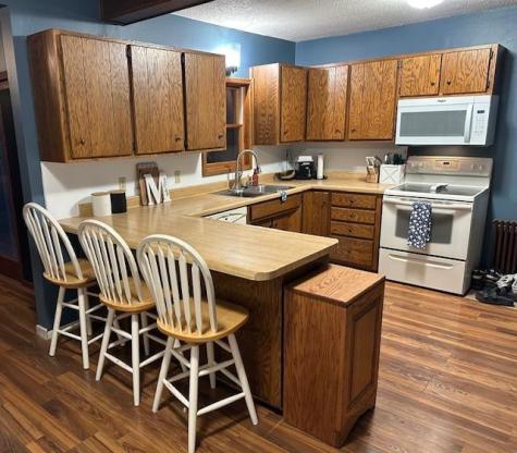 537 Cedar Avenue Westbrook MN 56183