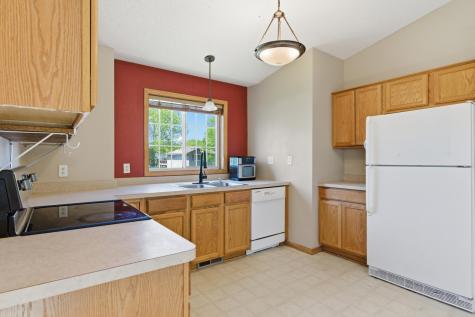 125 Gloria Avenue Green Isle MN 55338