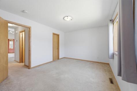 125 Gloria Avenue Green Isle MN 55338