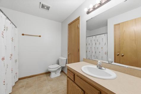 125 Gloria Avenue Green Isle MN 55338