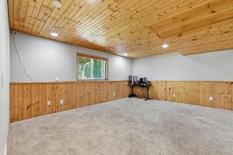 125 Gloria Avenue Green Isle MN 55338