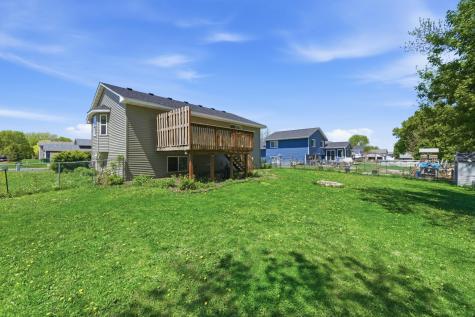 125 Gloria Avenue Green Isle MN 55338