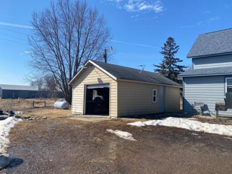 18890 55th Street NE Foley MN 56329