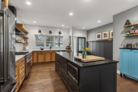 2241 8th Street White Bear Lake MN 55110