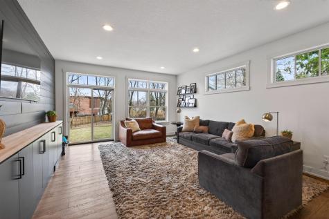 2241 8th Street White Bear Lake MN 55110