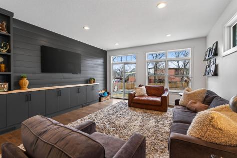 2241 8th Street White Bear Lake MN 55110