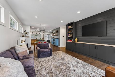 2241 8th Street White Bear Lake MN 55110