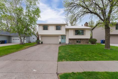1914 23rd Street S Fargo ND 58103