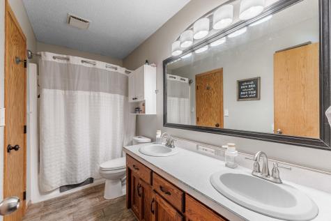 1914 23rd Street S Fargo ND 58103