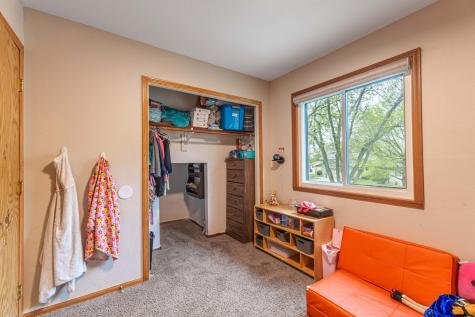 1914 23rd Street S Fargo ND 58103