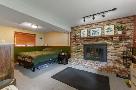 1914 23rd Street S Fargo ND 58103