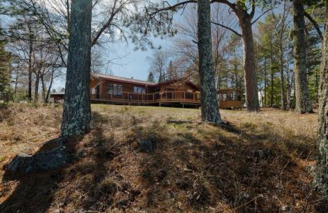 8947 E Wakemup Village Road Cook MN 55723