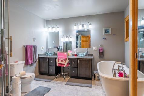 8947 E Wakemup Village Road Cook MN 55723
