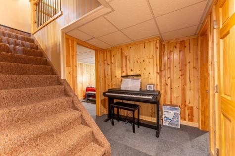 8947 E Wakemup Village Road Cook MN 55723