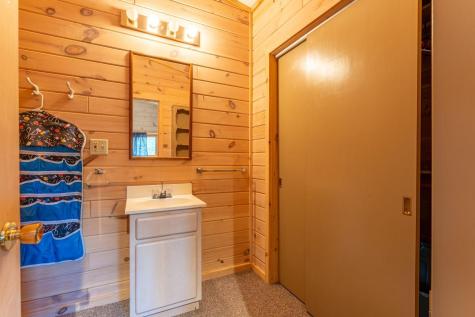 8947 E Wakemup Village Road Cook MN 55723
