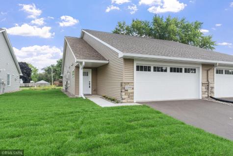 2345 17th Avenue E North Saint Paul MN 55109
