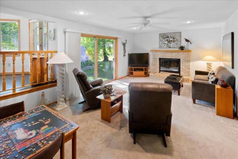 1217 Emerson Court Burnsville MN 55337