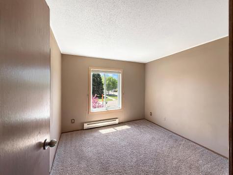 1731 27th Avenue S Fargo ND 58103