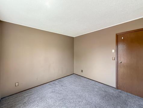 1731 27th Avenue S Fargo ND 58103