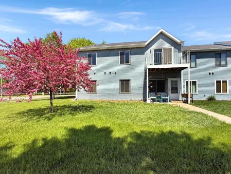 1731 27th Avenue S Fargo ND 58103