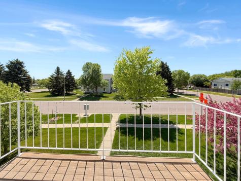 1731 27th Avenue S Fargo ND 58103