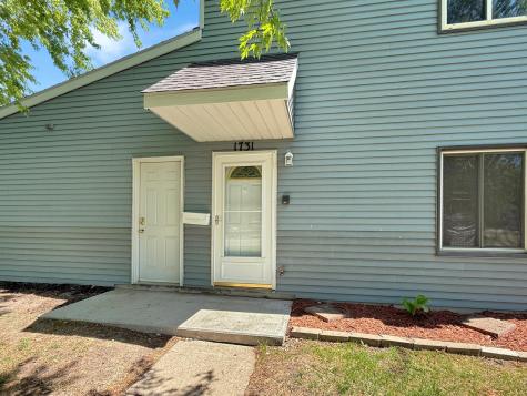 1731 27th Avenue S Fargo ND 58103