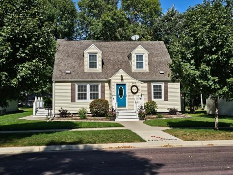 203 3rd Avenue E Lamberton MN 56152