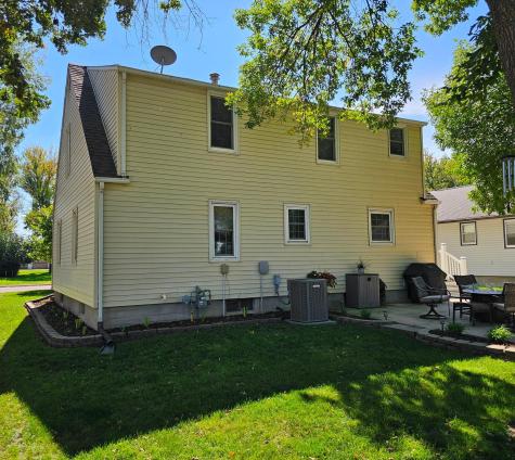 203 3rd Avenue E Lamberton MN 56152